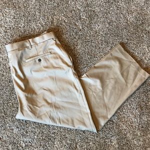 Haggar Premium No-Iron khaki pants, size 44x30